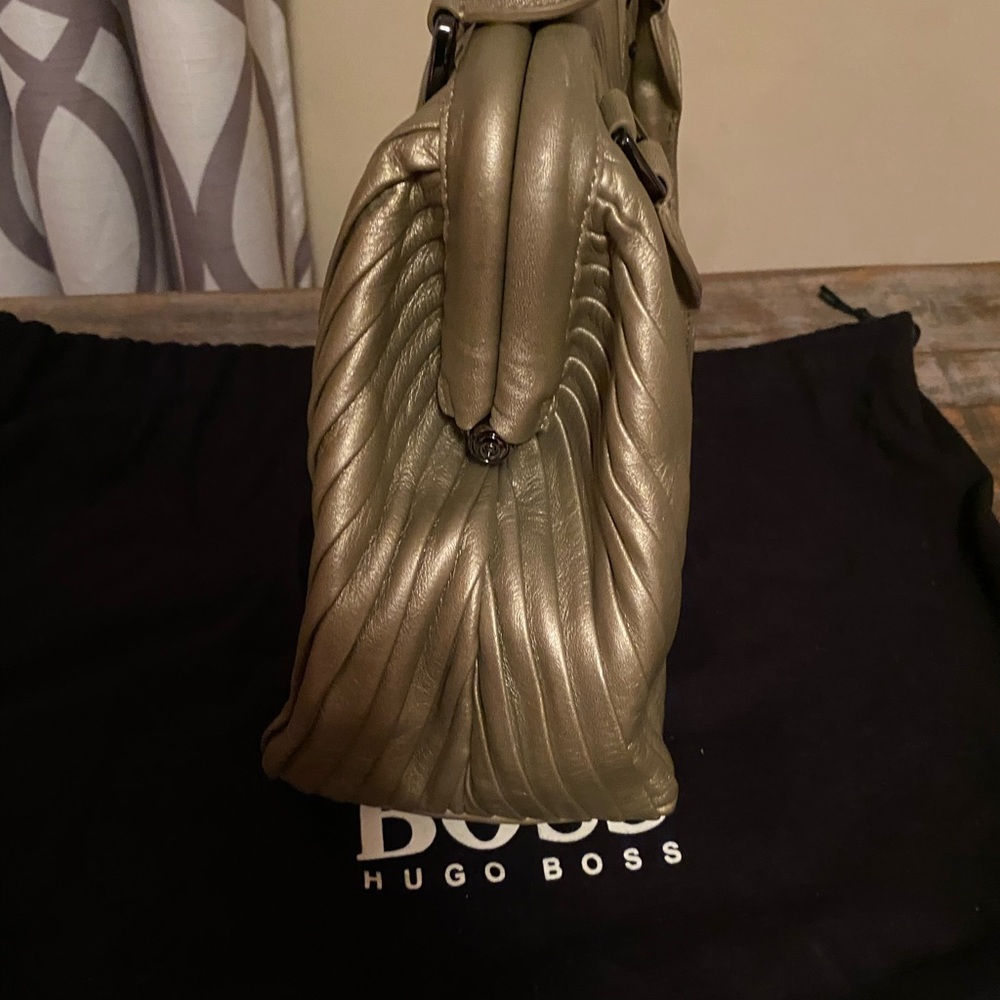 Hugo Boss leather metallic bag - Picture 6 of 7